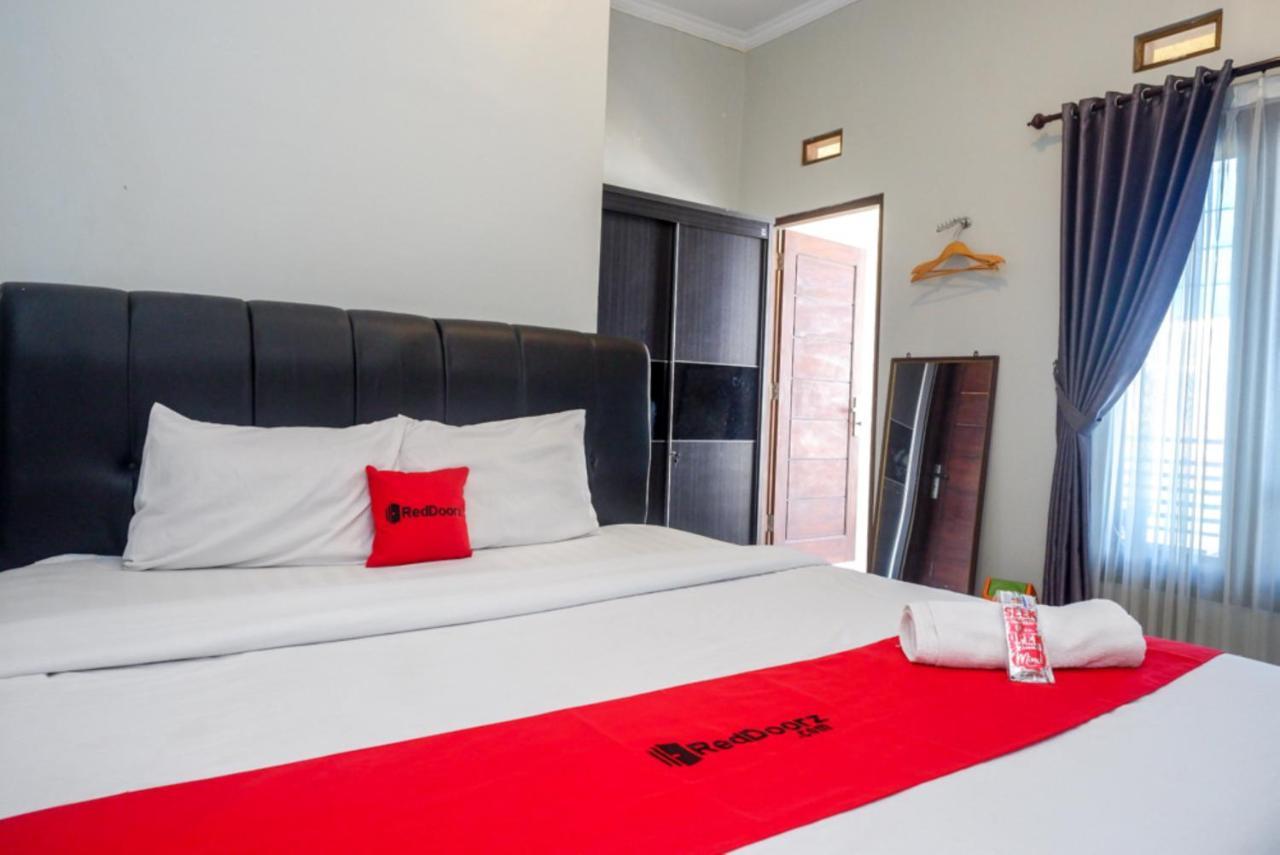 Reddoorz At Mahameru Residence Yogyakarta Kejayan Екстериор снимка